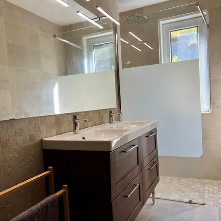 Apartment L Altitude 2 Chambres , Moderne, Face Aux Pistes